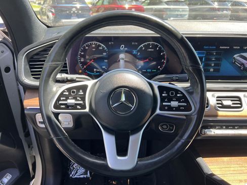 Used 2020 Mercedes-Benz GLS 450 4MATIC image 31