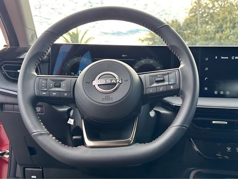 New 2026 Nissan Kicks SR FWD image 11