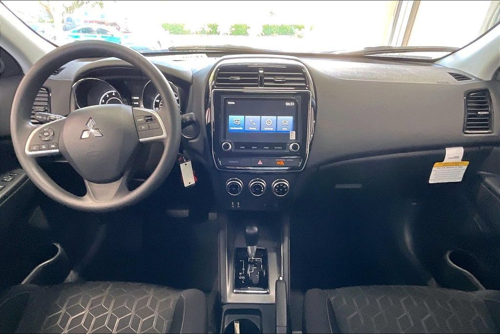 New 2027 Mitsubishi Outlander Sport ES AWD/4WD image 5