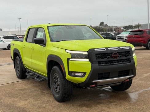 New 2026 Nissan Frontier PRO-4X w/ Tow Package image 5