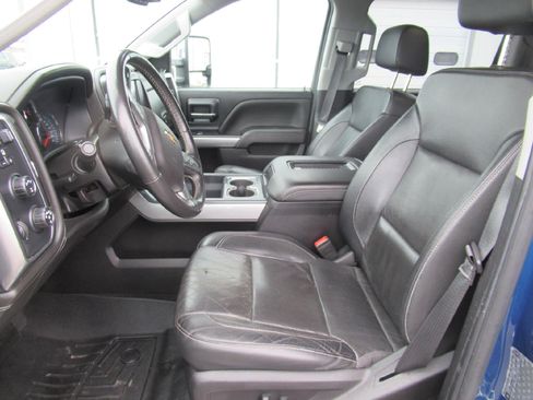 Used 2017 Chevrolet Silverado 3500 LTZ w/ Duramax Plus Package image 9