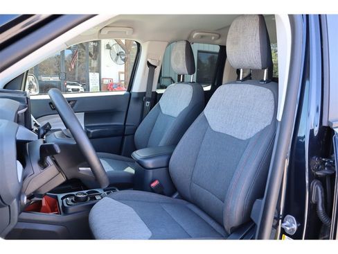 Used 2022 Ford Maverick XLT image 15