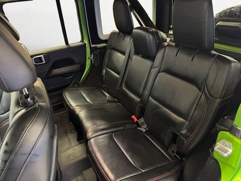 Used 2019 Jeep Wrangler Unlimited Rubicon image 13