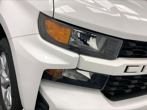 Used 2022 Chevrolet Silverado 1500 Custom w/ LPO, Blackout Package image 23