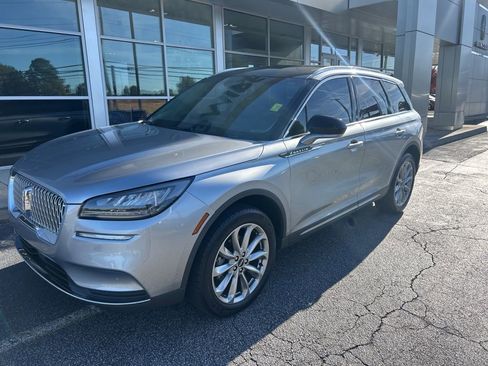 Certified 2022 Lincoln Corsair FWD w/ Premium Package image 2