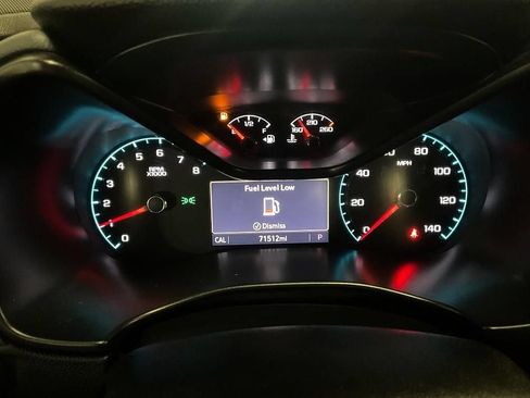 Used 2022 Chevrolet Colorado Z71 AWD/4WD image 6