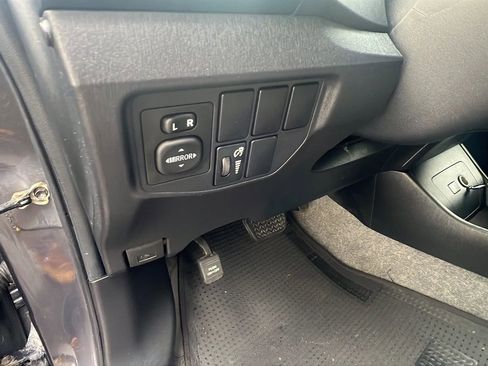 Used 2014 Toyota Prius One image 23