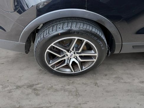 Used 2016 Ford Explorer Sport AWD/4WD image 45