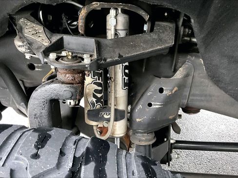 Used 2024 GMC Sierra 2500 Denali Ultimate w/ Max Trailering Package image 34