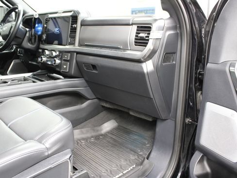Used 2025 Ford F250 Platinum AWD/4WD image 44