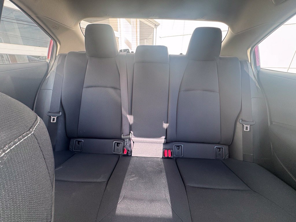 Used 2025 Toyota Corolla LE AWD/4WD image 21