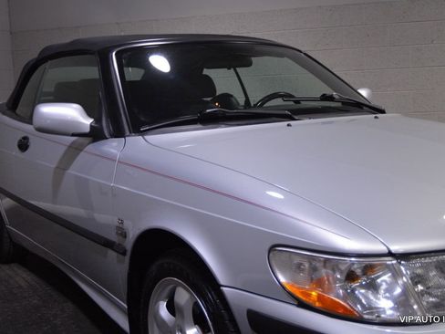 Used 2001 Saab 9-3 SE image 9