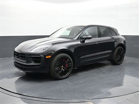 Used 2023 Porsche Macan GTS image 1