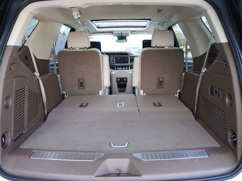 Used 2023 GMC Yukon Denali w/ Advanced Technology Package image 71