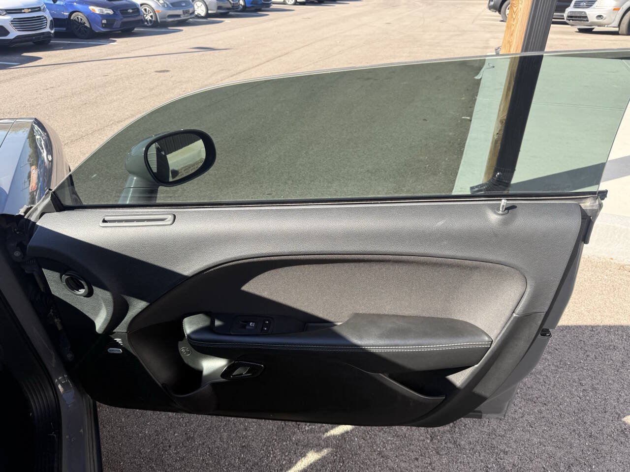 Used 2019 Dodge Challenger R/T Scat Pack RWD image 13