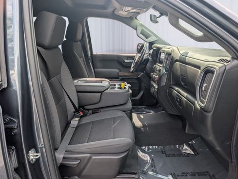 Certified 2022 Chevrolet Silverado 1500 LT AWD/4WD image 12