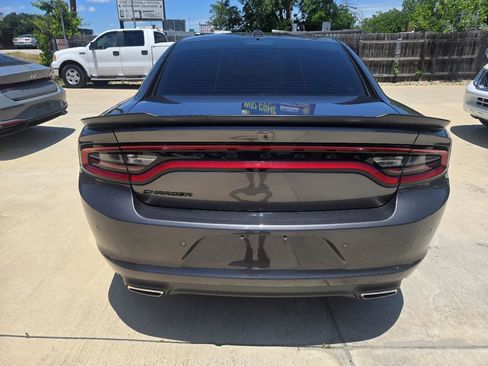 Used 2023 Dodge Charger SXT w/ Blacktop Package RWD image 7