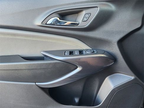 New 2026 Chevrolet Trax ACTIV w/ Driver Confidence Package image 18