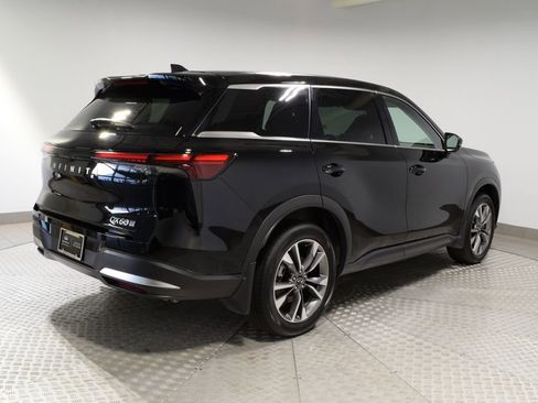 Used 2026 INFINITI QX60 Pure w/ Family Package AWD/4WD image 6