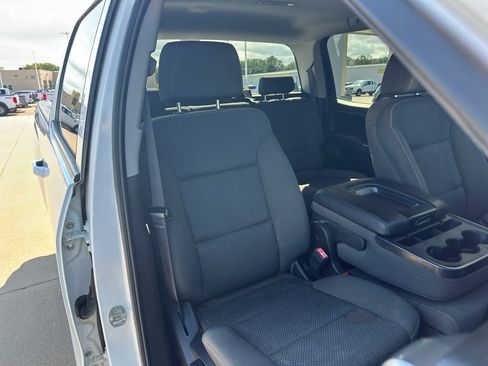Used 2016 Chevrolet Silverado 2500 LT AWD/4WD image 30