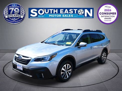 Used 2020 Subaru Outback Premium AWD/4WD image 1