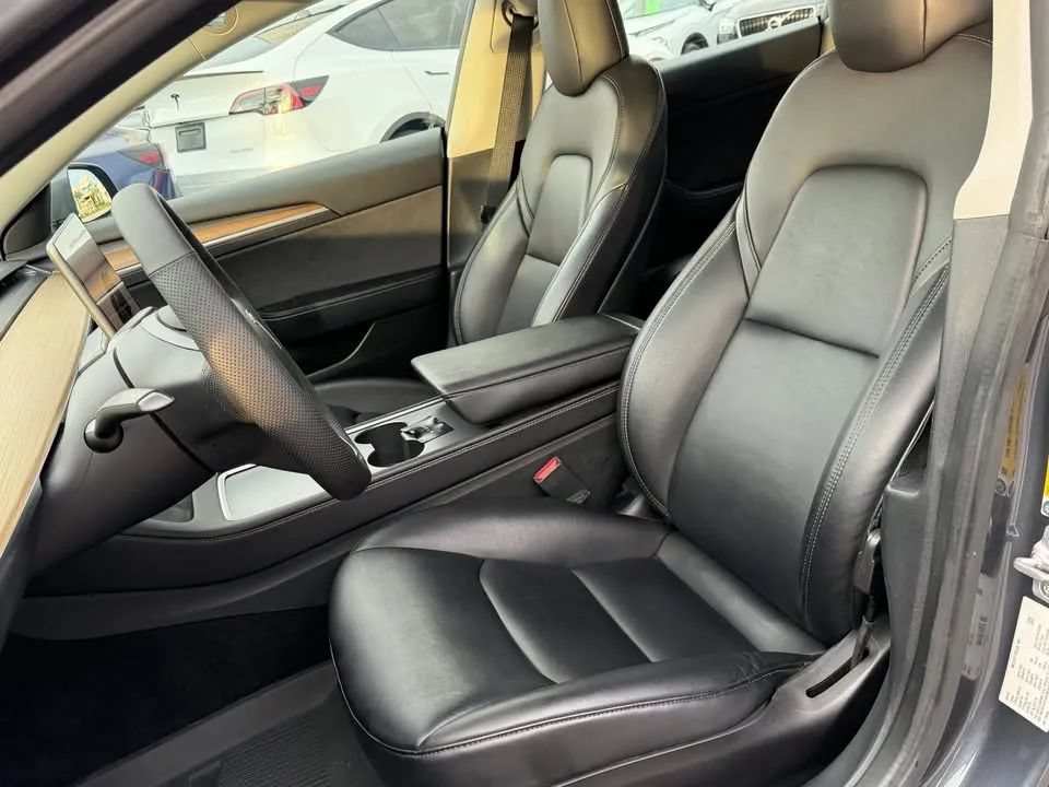 Used 2022 Tesla Model 3 RWD image 10