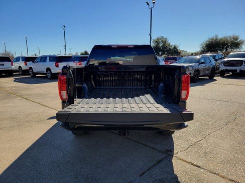 Used 2024 GMC Sierra 1500 Elevation image 8