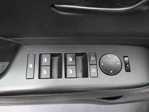 Used 2024 Hyundai Kona SEL AWD/4WD image 18