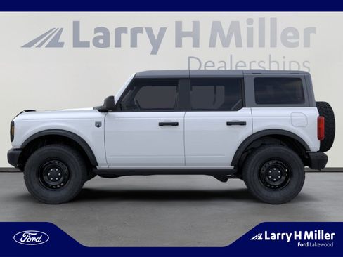 New 2026 Ford Bronco Big Bend w/ Black Diamond Package AWD/4WD image 3