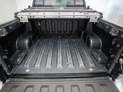 Used 2009 Ford Explorer Sport Trac Adrenalin image 40