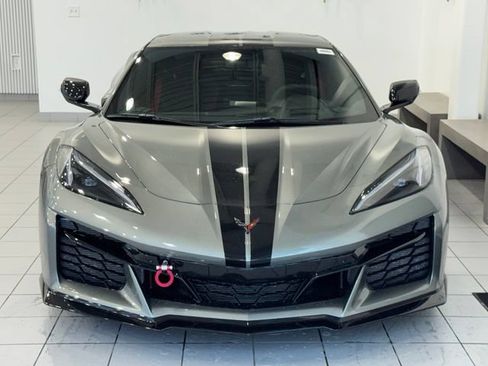 Used 2023 Chevrolet Corvette Z06 w/ Stealth Interior Trim Package RWD image 31