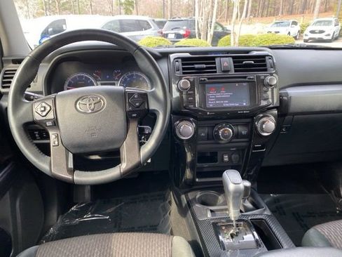 Used 2019 Toyota 4Runner TRD Off-Road Premium image 27