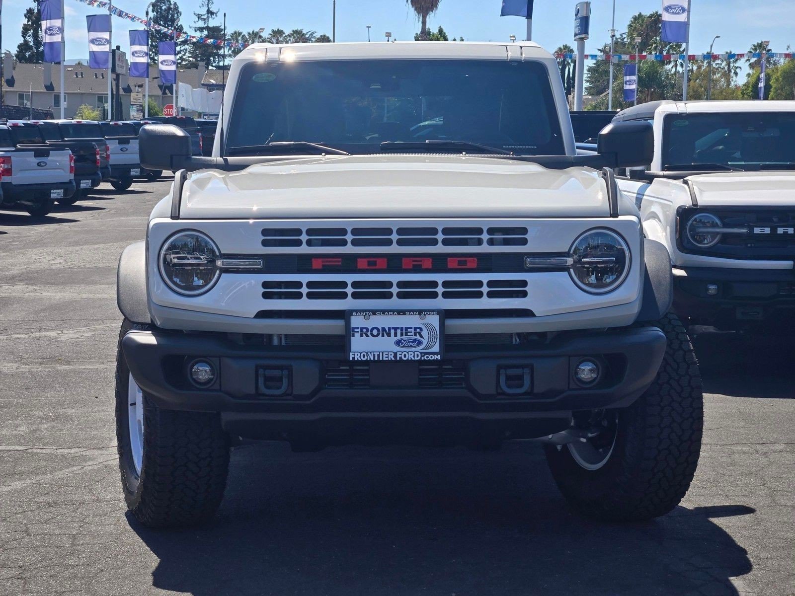 New 2026 Ford Bronco Heritage Edition AWD/4WD image 3
