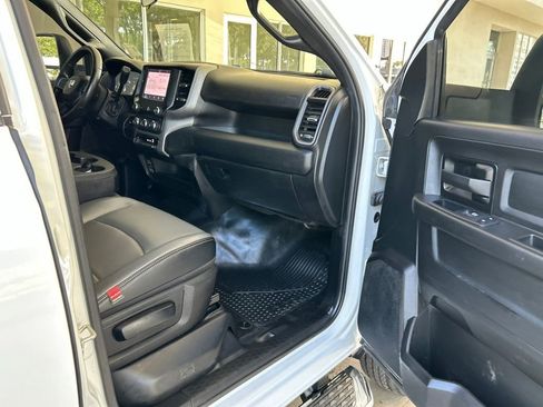 Used 2023 RAM 3500 Tradesman w/ Chrome Appearance Group AWD/4WD image 27