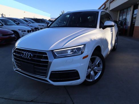 Used 2018 Audi Q5 2.0T Premium image 12