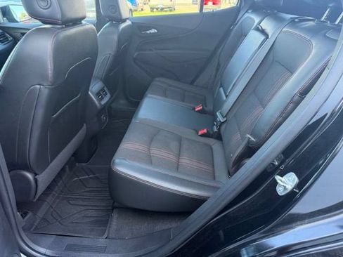 Certified 2024 Chevrolet Equinox RS FWD image 23