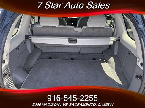 Used 2009 Chevrolet TrailBlazer LT w/ Cargo Convenience Package image 16