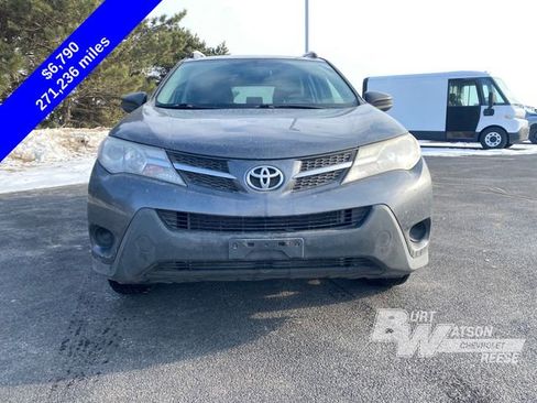 Used 2013 Toyota RAV4 LE image 6