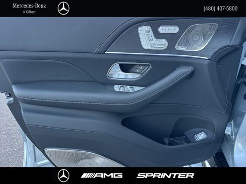 New 2026 Mercedes-Benz Maybach GLS 600 4MATIC image 19
