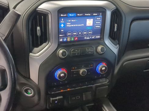 Used 2021 GMC Sierra 1500 SLT w/ SLT Premium Plus Package AWD/4WD image 26