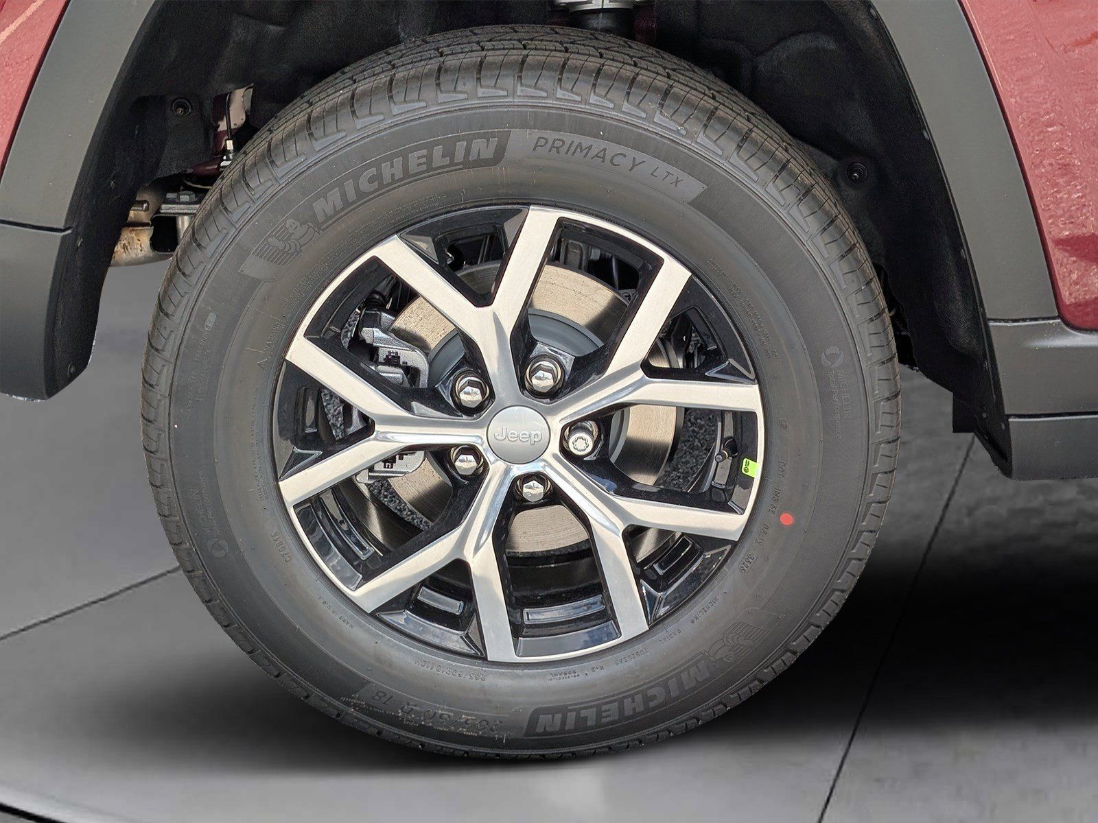 New 2025 Jeep Grand Cherokee Limited AWD/4WD image 9