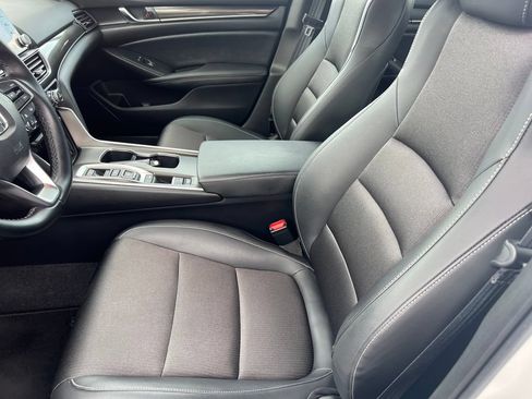 Used 2022 Honda Accord Sport image 10