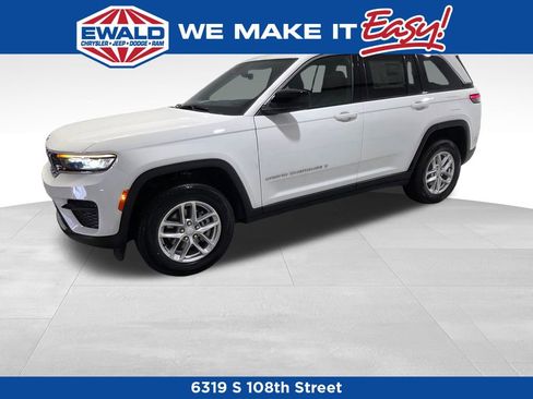 New 2026 Jeep Grand Cherokee Laredo X AWD/4WD image 22