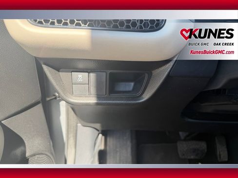 Used 2025 Honda HR-V LX image 12