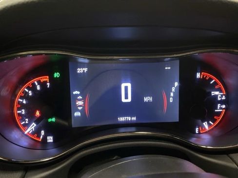 Used 2019 Dodge Durango GT image 12