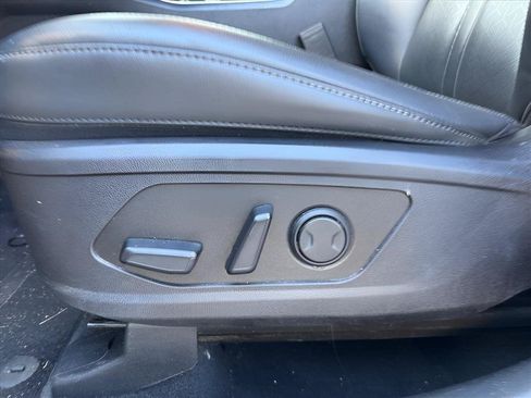 Used 2023 Kia Sorento S FWD image 18