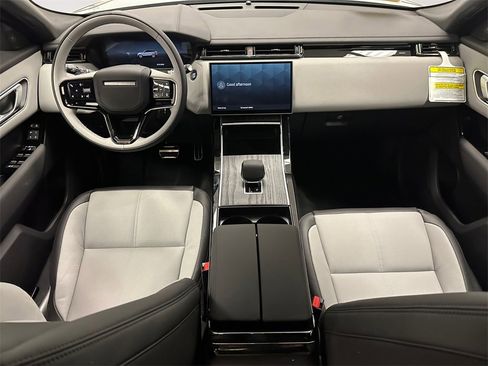 New 2026 Land Rover Range Rover Velar Dynamic SE image 10