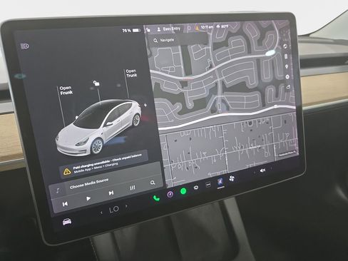 Used 2022 Tesla Model 3 Long Range AWD/4WD image 19