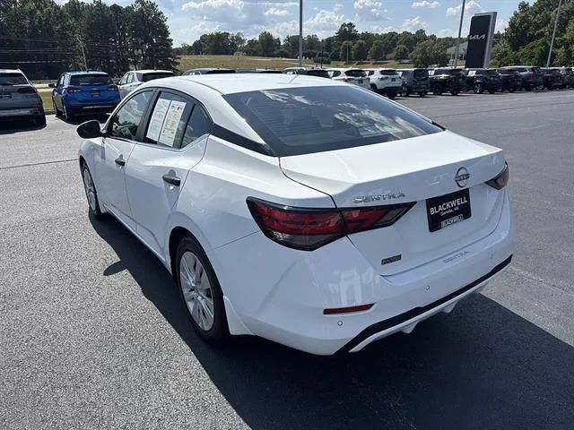 Used 2024 Nissan Sentra S FWD image 5