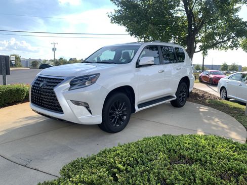 Used 2023 Lexus GX 460 Premium w/ Premium Package AWD/4WD image 5